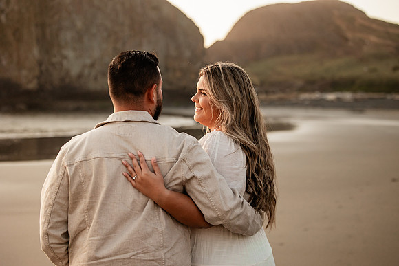 Sam-Kara-Engagement-photos-Seal-Rock-Oregon-52
