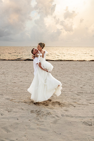 Andrew-Whitney-Cancun-Wedding-photos (281 of 536)