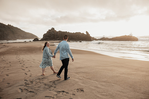 IAN-NICOLE-DEPOE-BAY-ENGAGEMENT-PHOTOS (11 of 39)