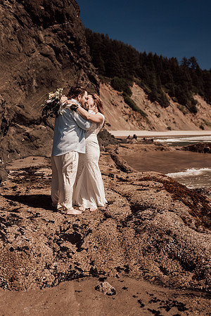 Ty-Sandy-lincoln-city-oregon-roads-end-elopement-photographer-0269