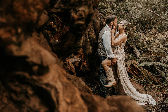Lee-Tamara-Capella-By-the-Sea-Brookings-Redwoods-Elopement-Photos-Oregon (179 of 267)