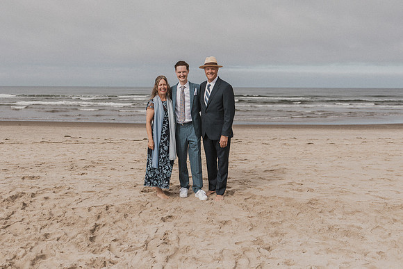 Henry-Skylynn-Rockaway-beach-Oregon-Elopement-Photos (129 of 282)