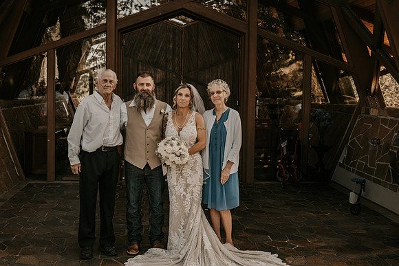 Lee-Tamara-Capella-By-the-Sea-Brookings-Redwoods-Elopement-Photos-Oregon (63 of 267)