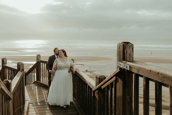 Jesse-Amalie-Hallmark-Inn-Newport-Oregon-Wedding-photos (221 of 375)