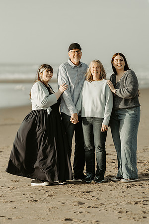 Susan-Family-Photos-2026 (35 of 96)
