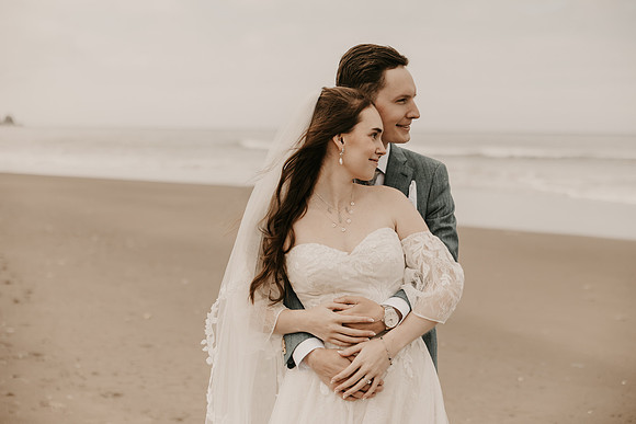 Henry-Skylynn-rockaway-beach-oregon-intimate-wedding-photos (214 of 283)
