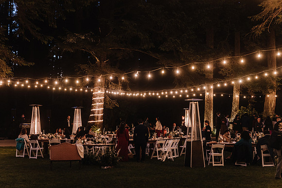 Jared-Ashley-Crooks-Point-Secret-Beach-Oregon-Wedding-126