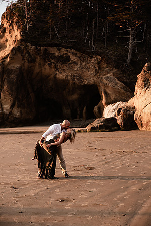 Cody-Lindsey-Engagement-Photos-Hug-Point-Oregon (48 of 56)