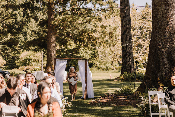 Jared-Ashley-Crooks-Point-Secret-Beach-Oregon-Wedding-3