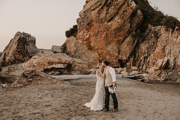 Lee-Tamara-Capella-By-the-Sea-Brookings-Redwoods-Elopement-Photos-Oregon (201 of 267)