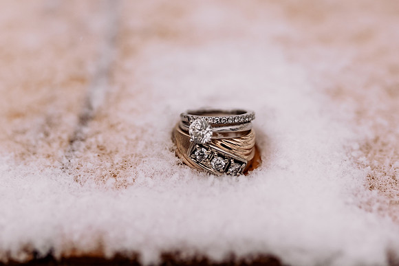 Tyler-Brittani-Lake-Priest-Idaho-Winter-Snow-Wedding-2021-03598