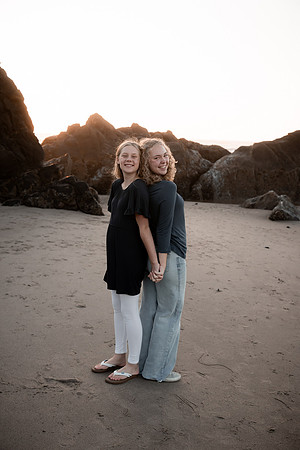 Family-Photos-2024-Lincoln-City-Oregon--12
