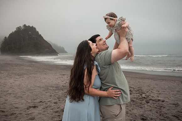 Marybeth-Neskowin-Oregon-Family-Photos-2025 (75 of 78)