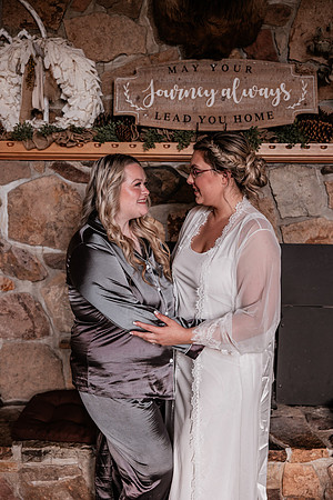 Mark-Darian-Peck-2024-Wedding-Photos-getting-ready (36 of 101)