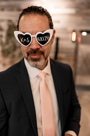 Kara-Sam-Simple-Affairs-Vegas-Wedding-Photos-83