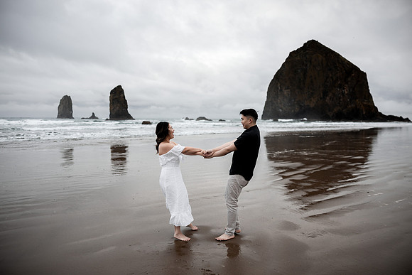 Leon-Katie-Cannon-Beach-Oregon-Engagement-photos (7 of 54)