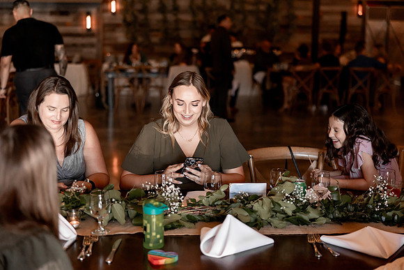 Kara-Sam-Simple-Affairs-Vegas-Wedding-Photos-118
