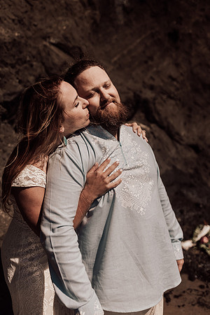 Ty-Sandy-lincoln-city-oregon-roads-end-elopement-photographer-0362
