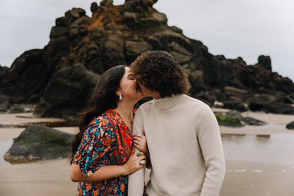 Myken-Jack-Engagement-Photos-Fogarty-Creek-11