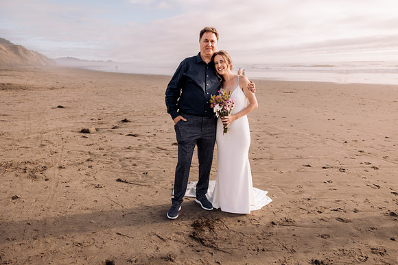 Ben-Ashleigh-Beverly-Beach-Oregon-Elopement (40 of 109)