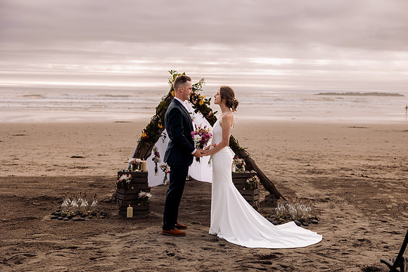 Ben-Ashleigh-Beverly-Beach-Oregon-Elopement (101 of 109)