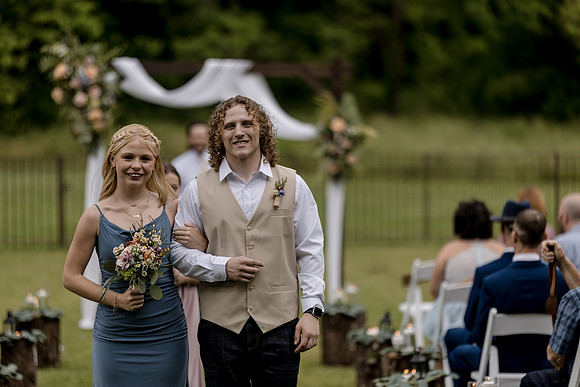 Cody-Mattea-Pittman-Center-Wedding (18 of 33)
