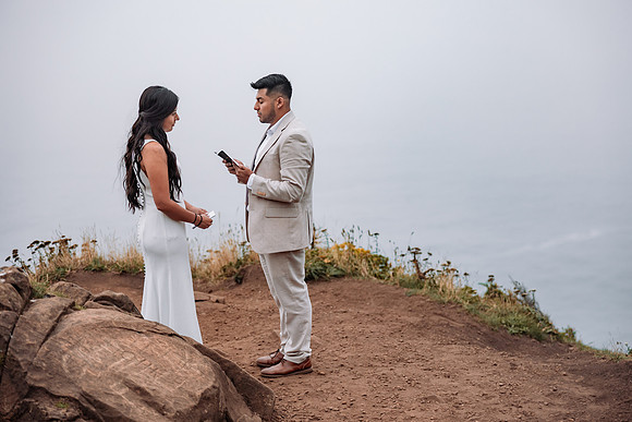 Cesar-Lesley-Cannon-Beach-Manzanita-Elopement Photos-7