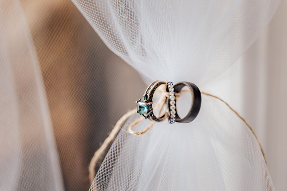 Jordan-Lainey-Roads-End-lincoln-City-oregon-airbnb-Elopement-photos-13