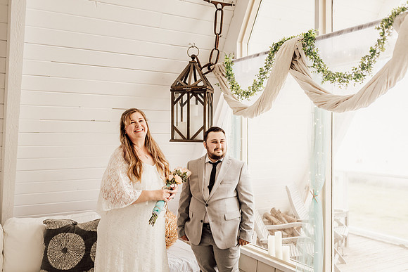 Jordan-Lainey-Roads-End-lincoln-City-oregon-airbnb-Elopement-photos-20
