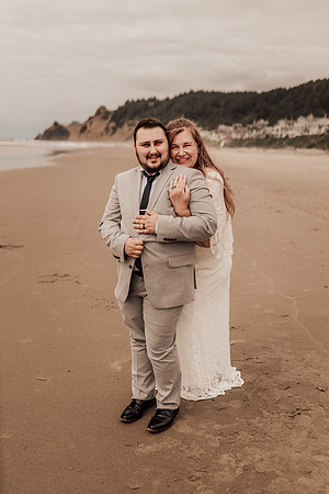 Jordan-Lainey-Roads-End-lincoln-City-oregon-airbnb-Elopement-photos-83