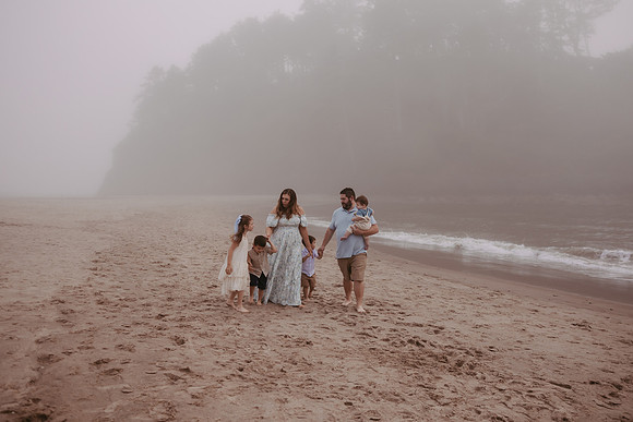Family-Photos-2024-Lincoln-City-Oregon--10