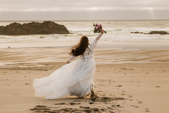 Colton-Kali-Chinook-Winds-Casino-Wedding-Photos-9939