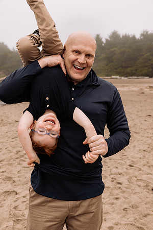 Marsha-Family-Photos-Lincoln-City-Oregon-2022 (49 of 57)