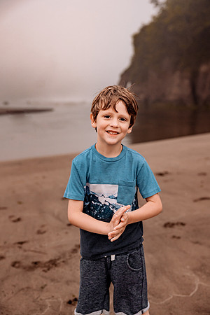 Debra-Proposal-Rock-Oregon-Family-Photos-2022 (11 of 50)
