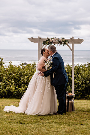 Jon-Kimberli-Chinook-Winds-Lincoln-City-Oregon-Wedding-2022 (85 of 139)