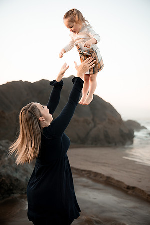 Tiffany-Fogarty-Creek-Family-Photos-2024-44