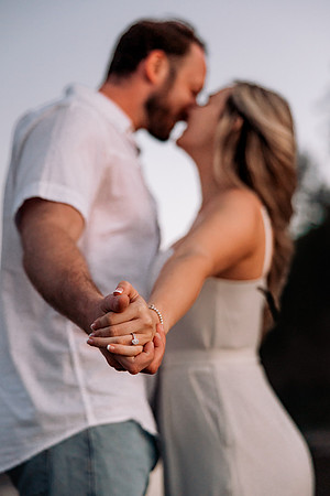 Kannon-Ashley-Surpise-Proposal-Rock-Neskowin-Oregon-Photos (95 of 94)