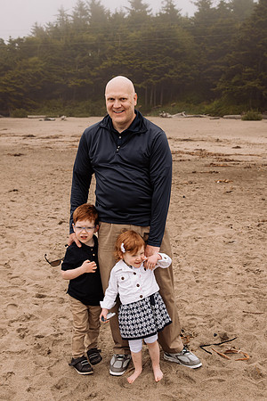 Marsha-Family-Photos-Lincoln-City-Oregon-2022 (56 of 57)