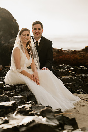 Alex-Danielle-Inn-Spanish-Head-Lincoln-City-oregon-wedding-0817