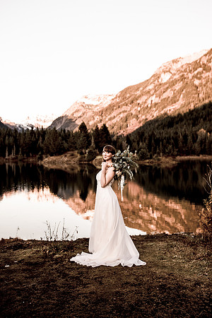 Mark-Cassie-Gold-Creek-pond-Rainier-Washington-Elopemnt-Photos---11