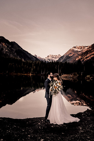 Mark-Cassie-Gold-Creek-pond-Rainier-Washington-Elopemnt-Photos--14