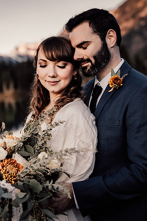 Mark-Cassie-Gold-Creek-pond-Rainier-Washington-Elopemnt-Photos--20-2