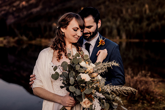 Mark-Cassie-Gold-Creek-pond-Rainier-Washington-Elopemnt-Photos--24