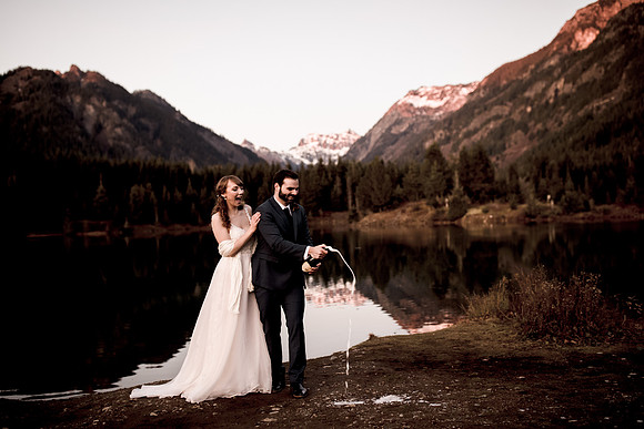 Mark-Cassie-Gold-Creek-pond-Rainier-Washington-Elopemnt-Photos---25