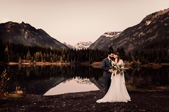 Mark-Cassie-Gold-Creek-pond-Rainier-Washington-Elopemnt-Photos--31