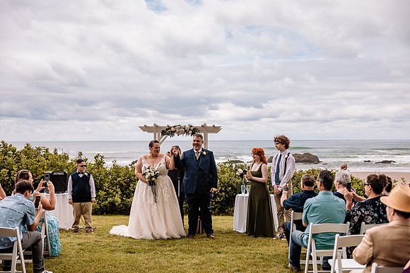 Jon-Kimberli-Chinook-Winds-Lincoln-City-Oregon-Wedding-2022 (86 of 139)