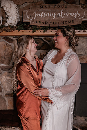 Mark-Darian-Peck-2024-Wedding-Photos-getting-ready (40 of 101)