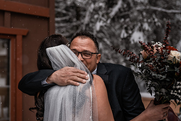 Tyler-Brittani-Lake-Priest-Idaho-Winter-Snow-Wedding-2021-03195