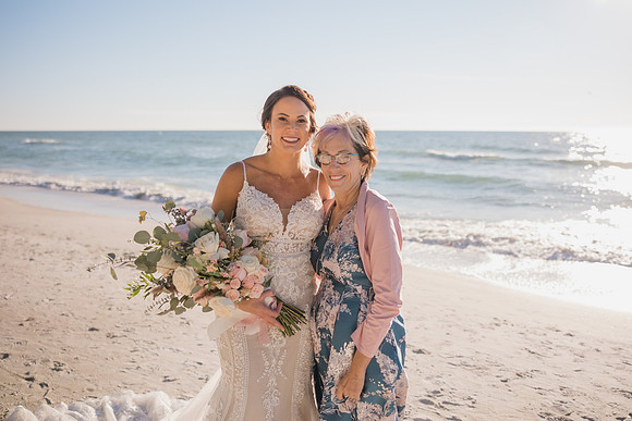 Bennett-Tamra-Sunset-Beach-House-Wedding-Saint-Peterburg-Florida-2021-7237