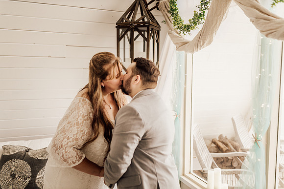 Jordan-Lainey-Roads-End-lincoln-City-oregon-airbnb-Elopement-photos-32